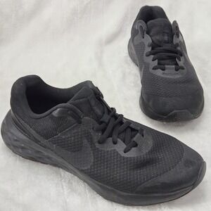 Nike Revolution Youth Size‎ 6Y Black Activewear Athletic Unisex Running Shoes